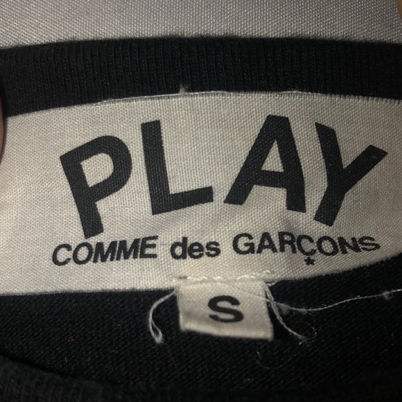 Comme Des Garçon Black Heart Black T Shirt. - Picture 2 of 2